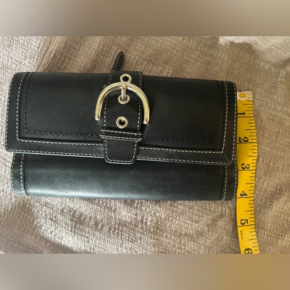 Coach SoHo Black Leather Trifold Wallet with Silver Buckle - Picture 15 of 15